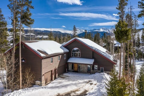 Welcome to Trout Creek Lodge