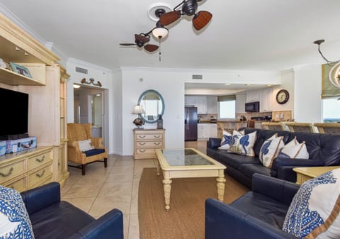 Silver Beach Towers W1501 - Open Living Area