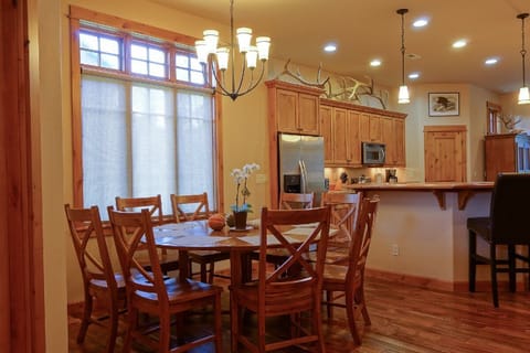 Dining area with ample seating.
