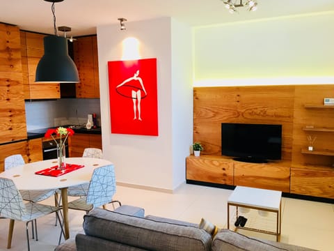 Bright comfortable lounge and kitchen for 4 guests