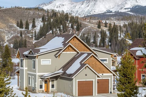 Welcome to Willows at Grand Park 160