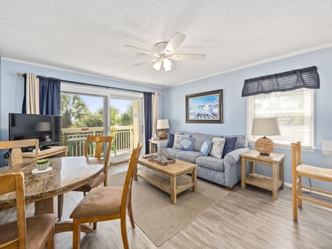 Living and Dining Area