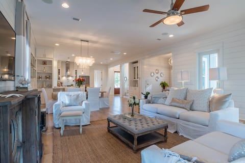 First Floor: Living Room