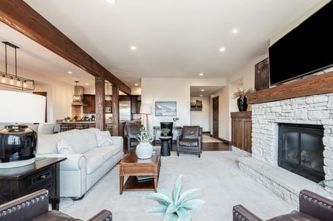 Gas Fireplace and Smart TV with DirecTV