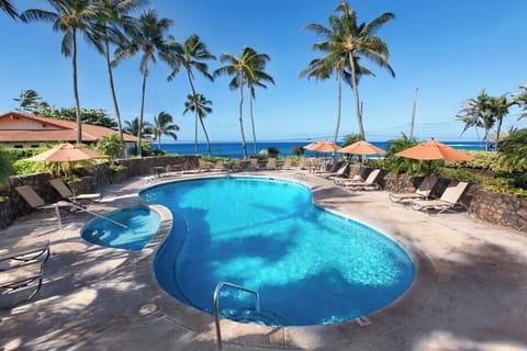 Nihi Kai Villas Pool