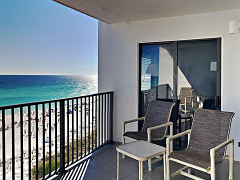 Welcome to Emerald Towers (Destin) #705