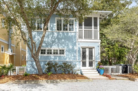 WELCOME TO KAYA IN SEASIDE, FLORIDA!