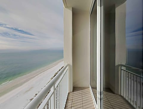 Welcome to The Pearl of Navarre #1703