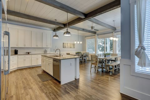 Kitchen & Double Dining Area