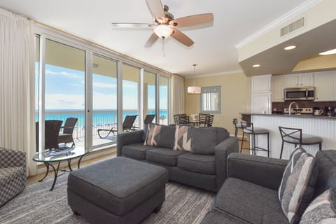 Welcome to Silver Beach Towers E403