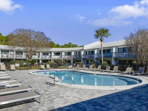 Hidden Beach Villas - 111 | Community Pool Area