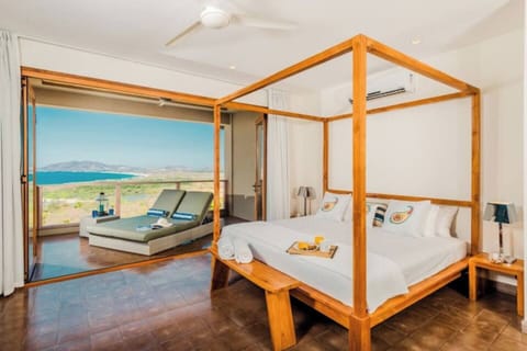 Master BDR  with ocean view