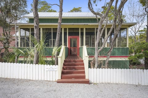 WELCOME TO JASPER IN SEASIDE FLORIDA!