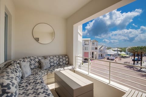 WELCOME TO WATERSTAR IN SEASIDE, FL!
