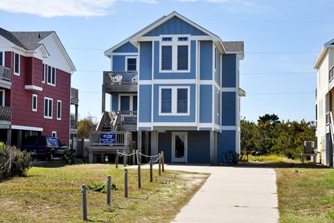 JR242:  Flip Flop Inn | Front Exterior
