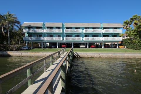 Anna Maria Island Beach Palms 2B