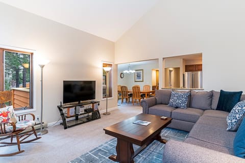 Unit 47 was completely updated in 2020 with new kitchen and bathrooms, including appliances, new flooring throughout and new paintwork