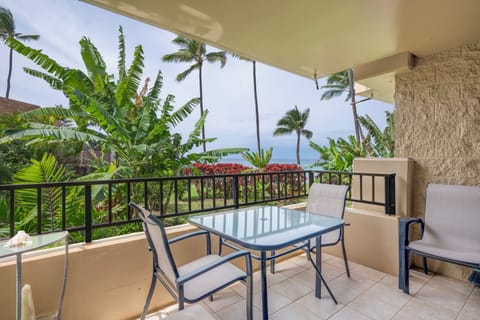 PakiMaui - 1 Bedroom - Ocean Front - 109 - Lanai 01