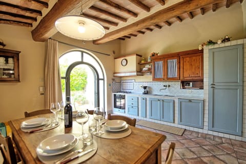 Dining Room, Kitchen