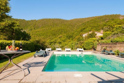 Water, Plant, Sky, Property, Furniture, Building, Swimming Pool, Tree, Outdoor Furniture, Grass