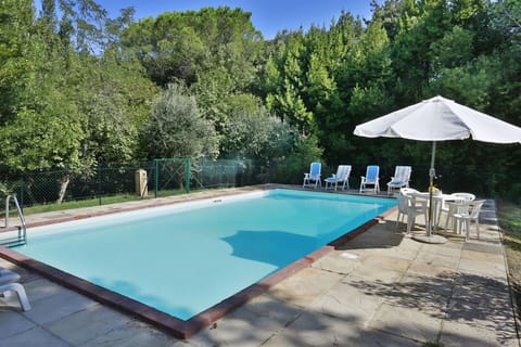 Swimming Pool, Resort, Eco Hotel, Outdoor Furniture, Shade, Thermae, Landscaping, Hotel, Hacienda, Villa