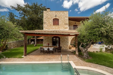 Garden, Outdoor, Pool