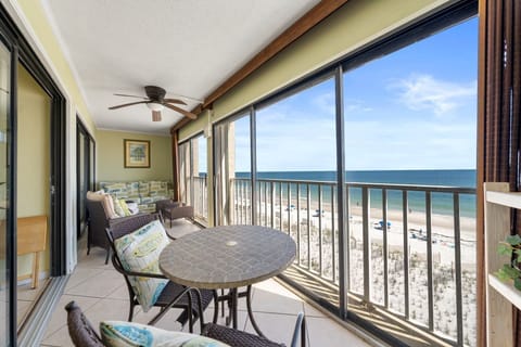 4 Edgewater 52 Balcony