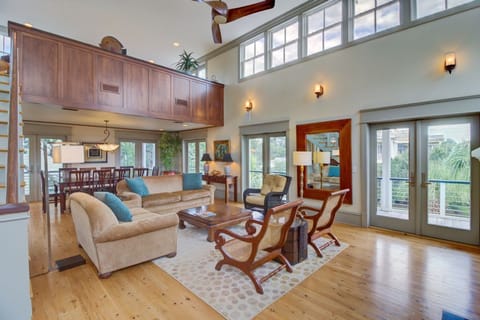 Extremely high ceilings, tons of light!