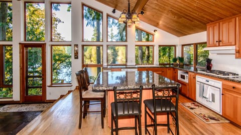 Granite countertop island seats 4