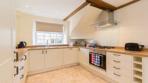 Kitchen, George III, Bolthole Retreats
