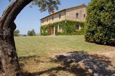 podere-san-giovanni-narni-terni-villa-external