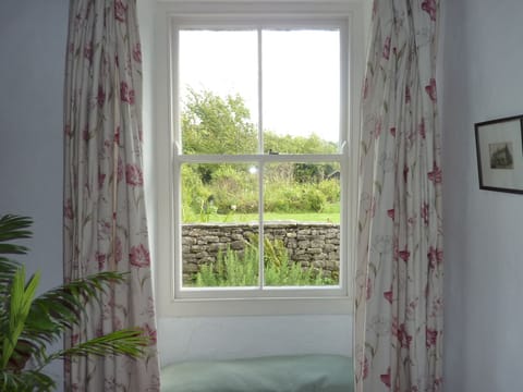 Choose a book, choose a window seat!