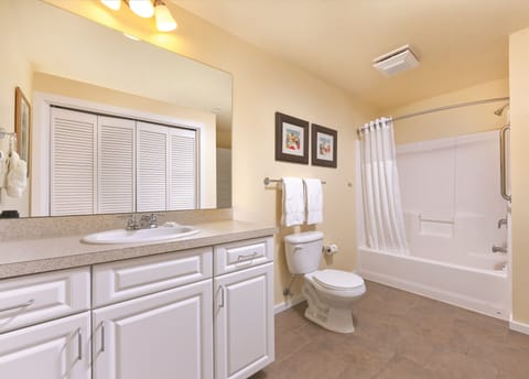 Long_Beach_2_bdrm_05