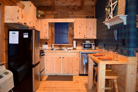 Small but fully equipped eat in kitchen with dishwasher, range, microwave & Keurig Duo 