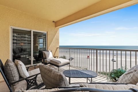 Atlantic Villas 301 balcony