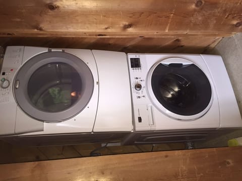 Full-sized washer & Dryer