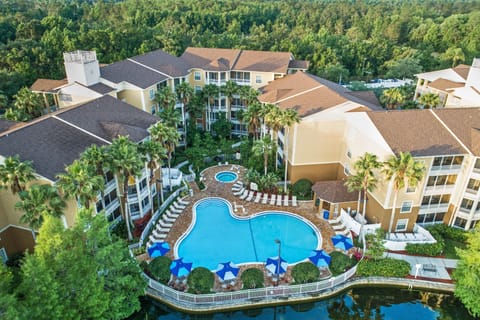Wyndham Cypress Palms Exterior-min_0