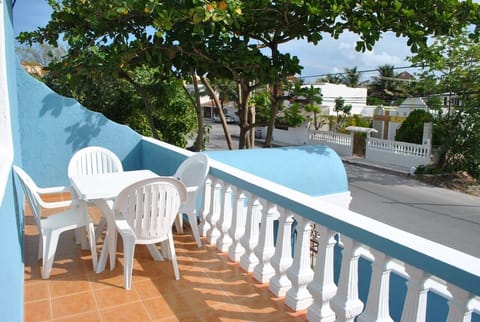 Private patio - Izamal #2, second floor unit, with a private patio to catch the sun and breeze.