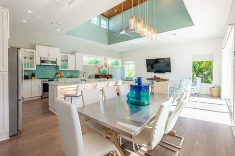 Stunning dining area