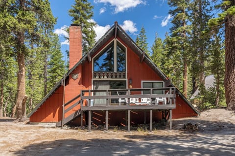 Chalet 14 summer exterior