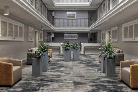 Lobby-1-Fishermans-Wharf