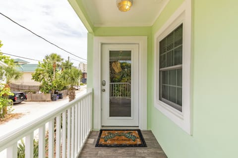 Entrance to Upper Level