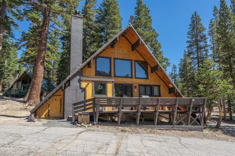 Chalet 9 summer exterior