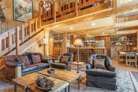 Chalet 9 living room