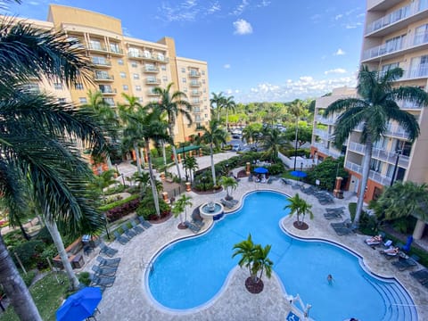 Pool-4-Club-Wyndham-Palm-Aire