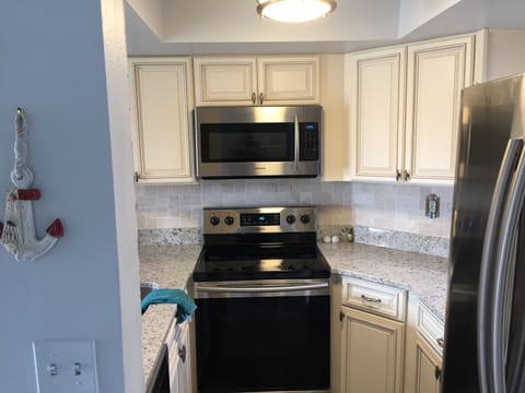 updated kitchen all new appliances
