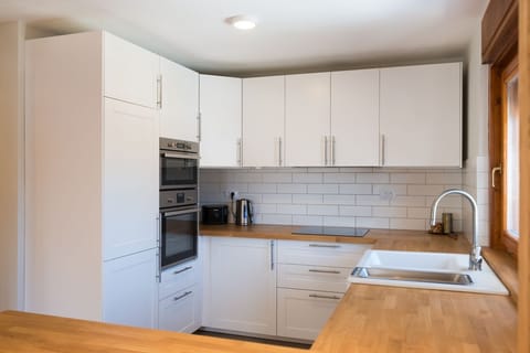 Mostnica Cottage - kitchen