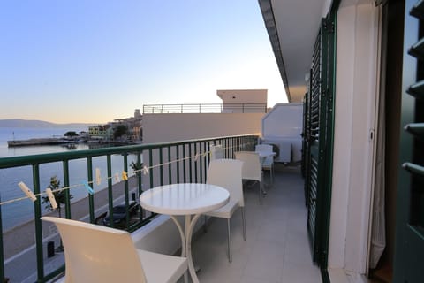 Balcony 1