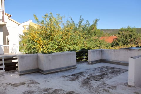 Terrace 2
