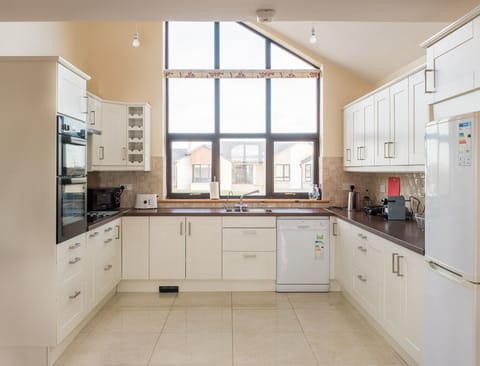 Kilmore-Quay-Castleview-House-Kilmore-Quay